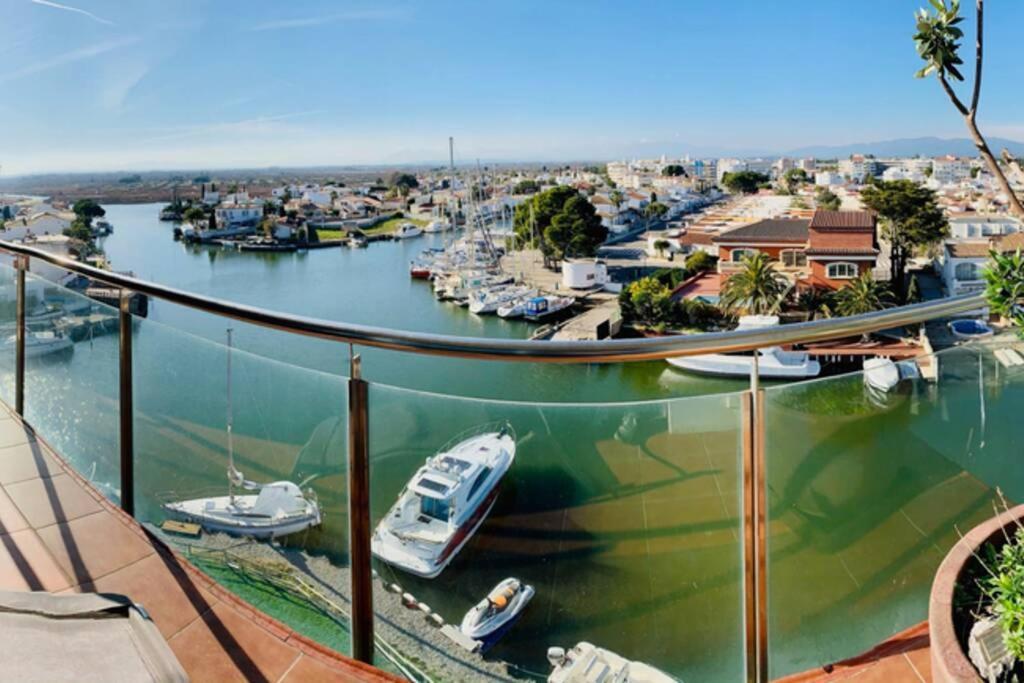 Apartmán Les Marines Roses Exteriér fotografie